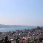 Bude Ortakoey