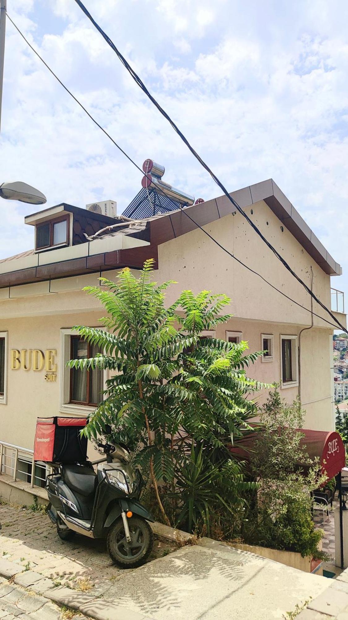 Bude Ortakoey Hotel Istanboel